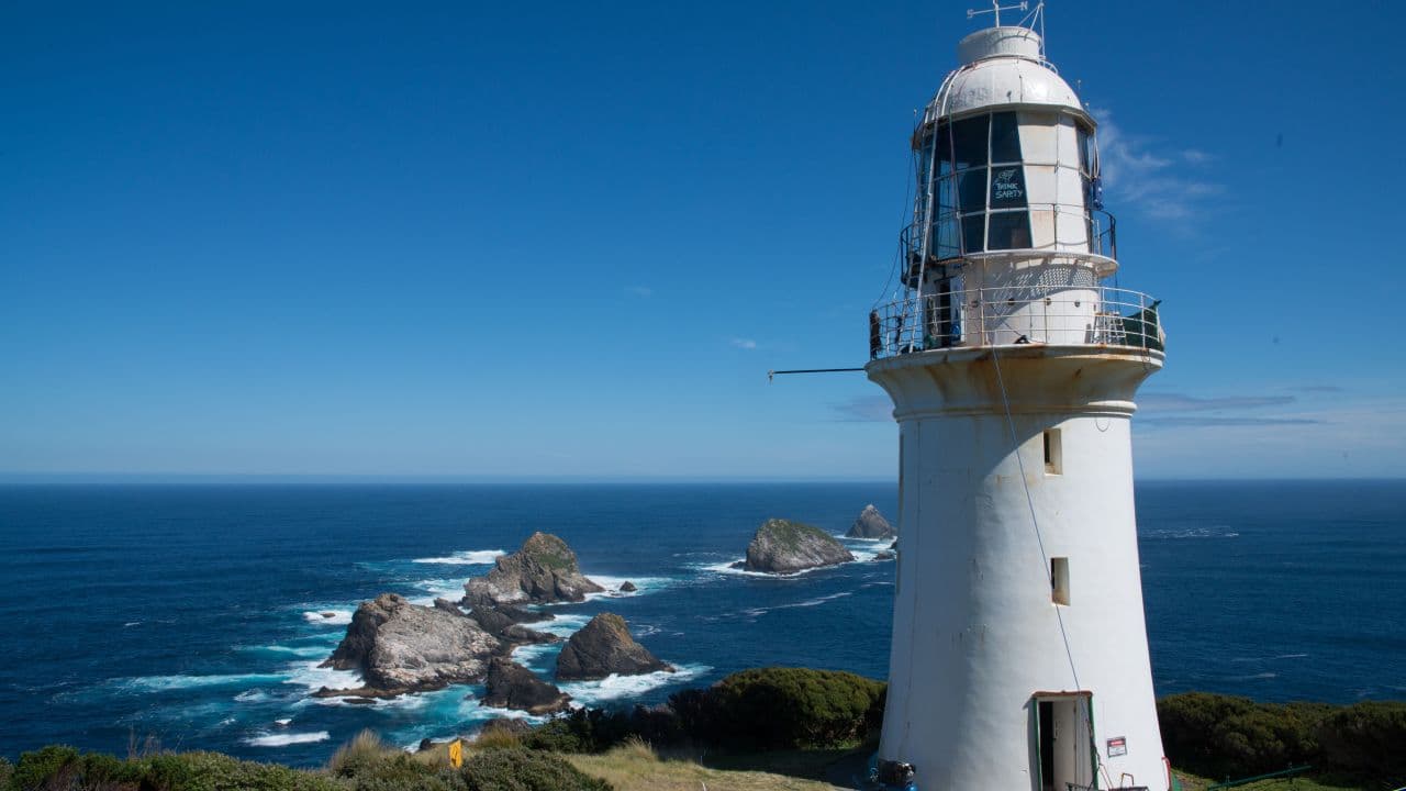 Dream Job or Extreme Adventure? Live and Work on Australia's Most Remote Island for Free