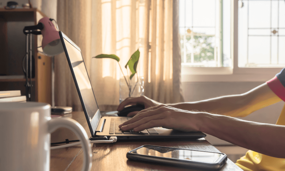 Why CEOs Are Fighting Against WFH Legislation in Australia
