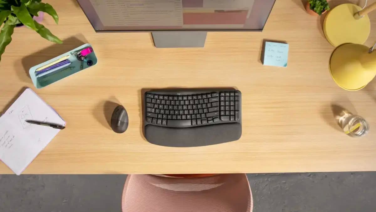 Logitech's Left-Handed Ergonomic Mouse: A Game-Changer for Australian Lefties?